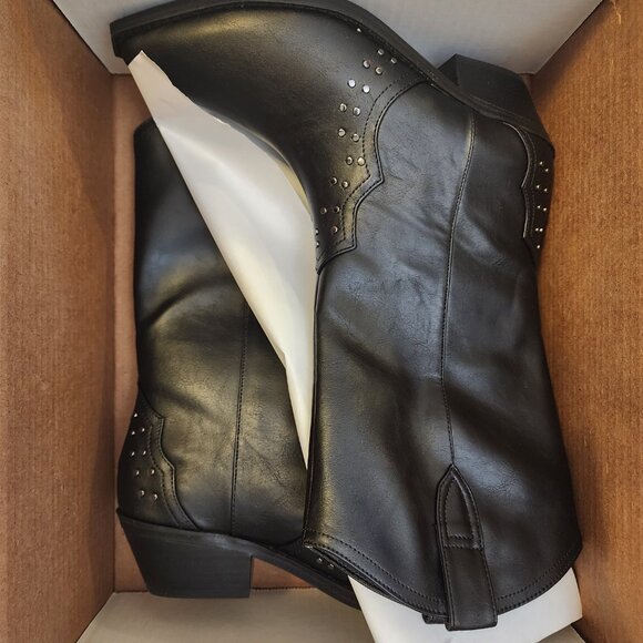 DV Dolce Vita Womens Karol Pull-On Studded Black From Macy’s C009 - Picture 7 of 7